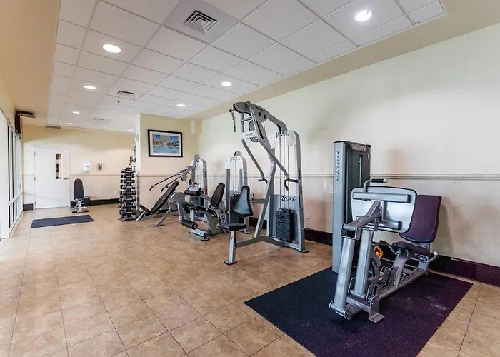 2 Bedroom At Crystal Tower With 2 Outdoor Pools, Lazy River, Heated Indoor Pool, Access *