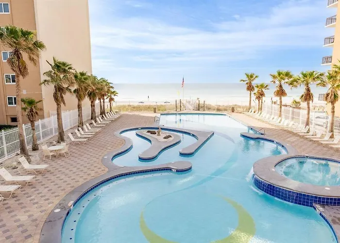 Apartment 2 Bedroom At Crystal Tower With 2 Outdoor Pools, Lazy River, Heated Indoor Pool, Access